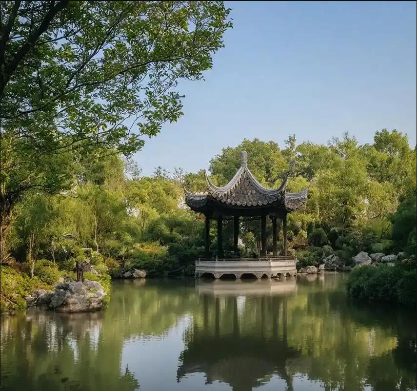 绥芬河凝阳餐饮有限公司